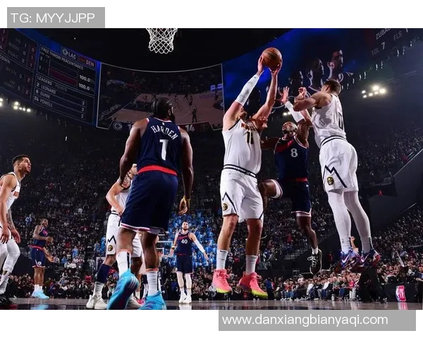 冲突升级！约基奇与教练发生激烈争执