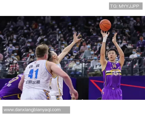 超级对决!季后赛大战成看点之最 超级对决!季后赛大战成看点之最