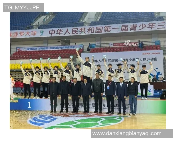 体育总局与教育部联合推动体育与学业并重试点学校改革计划启动